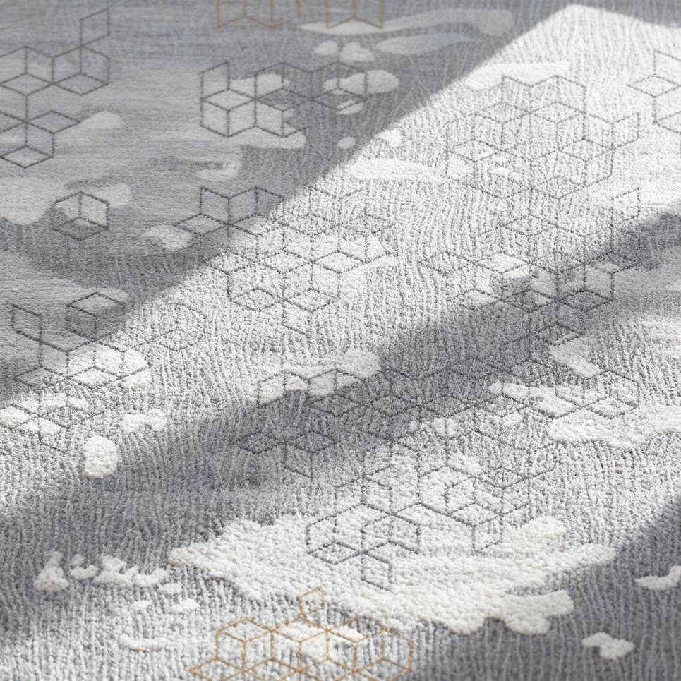 Kirin's Trail Quality Modern Office Carpets Machine-made Custom Printed Rug Carpets Tiles